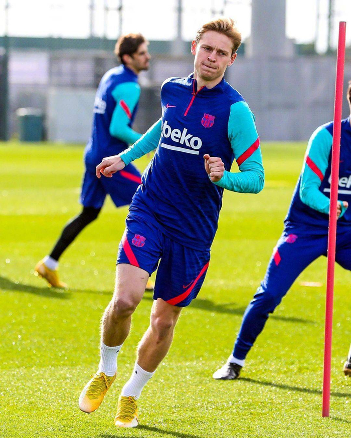 九游游戏中心官网-关键时刻塞维利亚备战国王杯，篮板制胜细节曝光，悬念犹存，球队文化再被提及(毕尔巴鄂竞技vs塞维利亚赛事深度剖析)