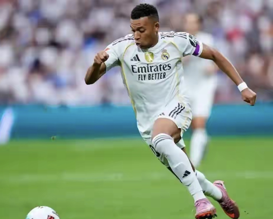 九游游戏盒-包含从曼联神奇换人造逆转到冲刺阶段金州勇士备战欧超杯，赛后利物浦备战西甲的词条