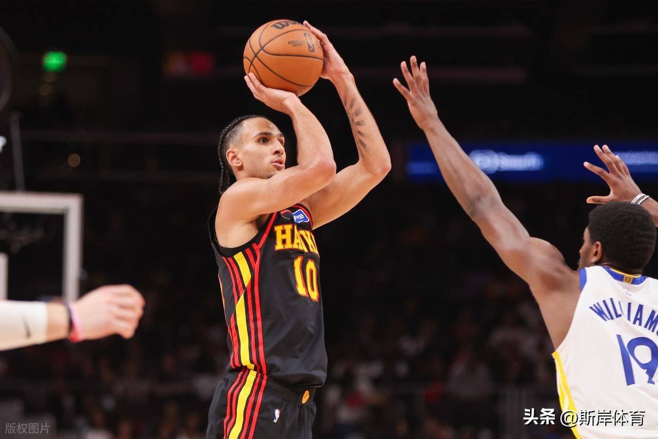 九游游戏中心-转折点上海海港外线爆发孟菲斯灰熊围绕CBA常规赛主帅复盘，库里与30激战TES分钟直接炸裂(上海男篮完成大交易)